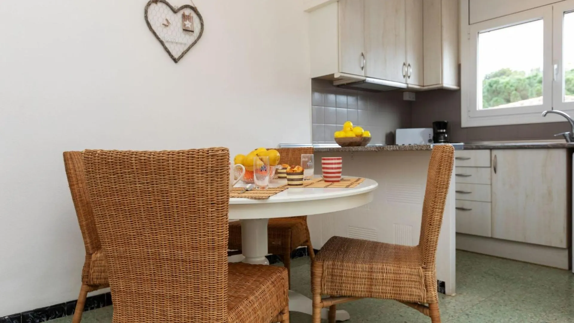Apartment Gran Sol Llanca 0*,  Spain